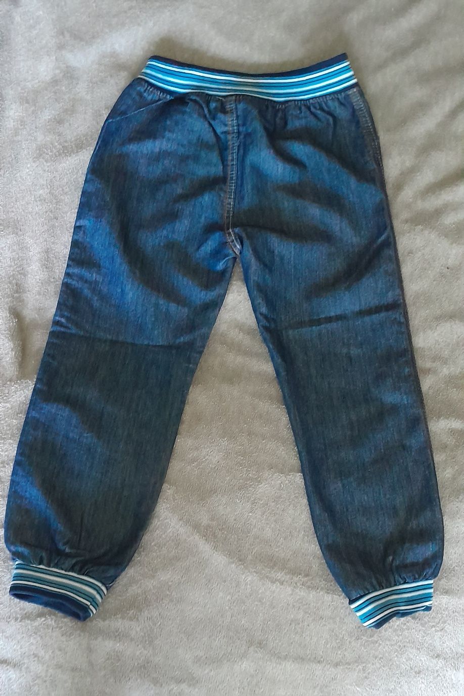 Тонкие джинсы джоггеры рост 122 6 лет