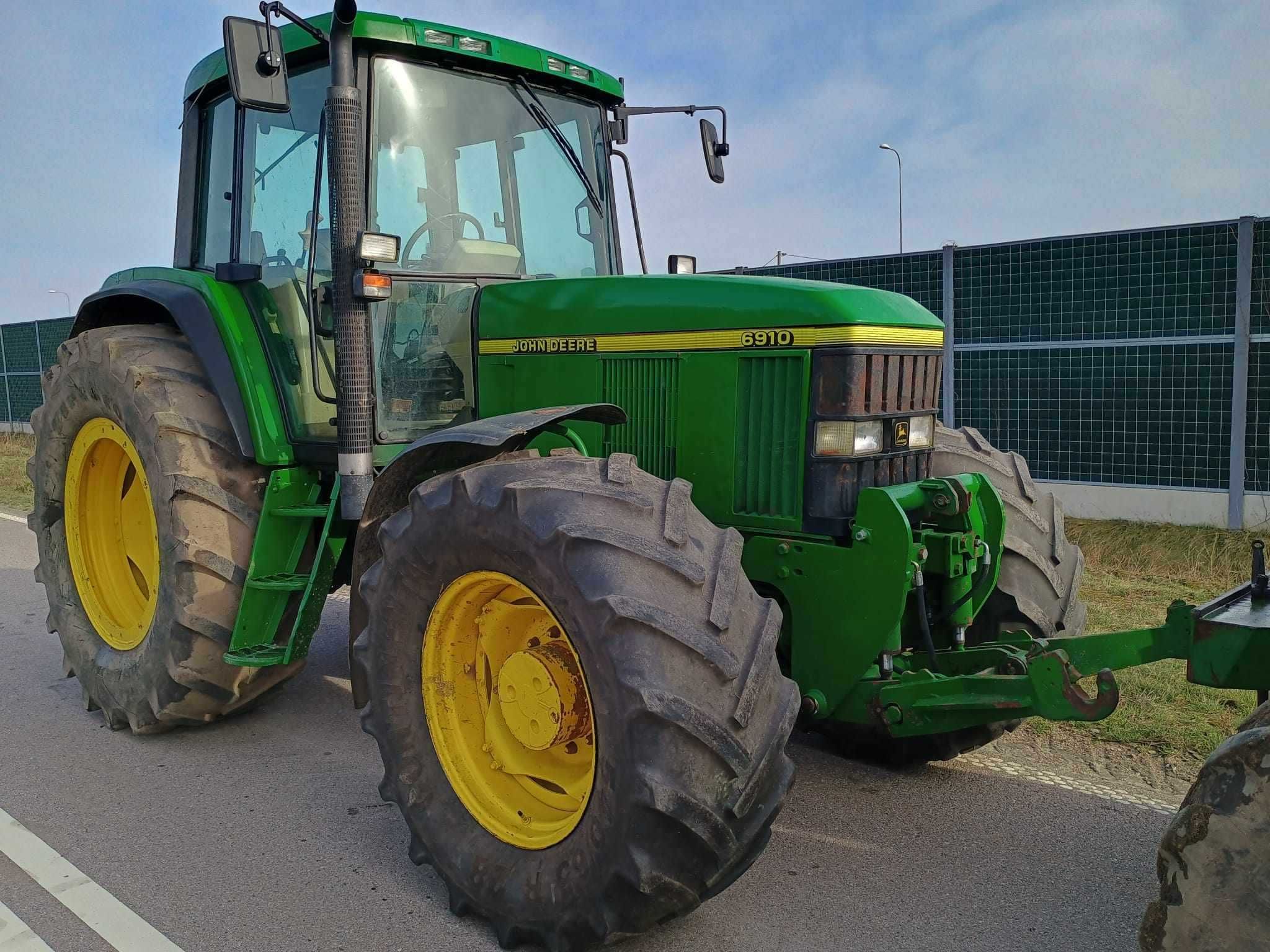 Renault Ares 636 pneumatyka ares nie John Deere Fendt