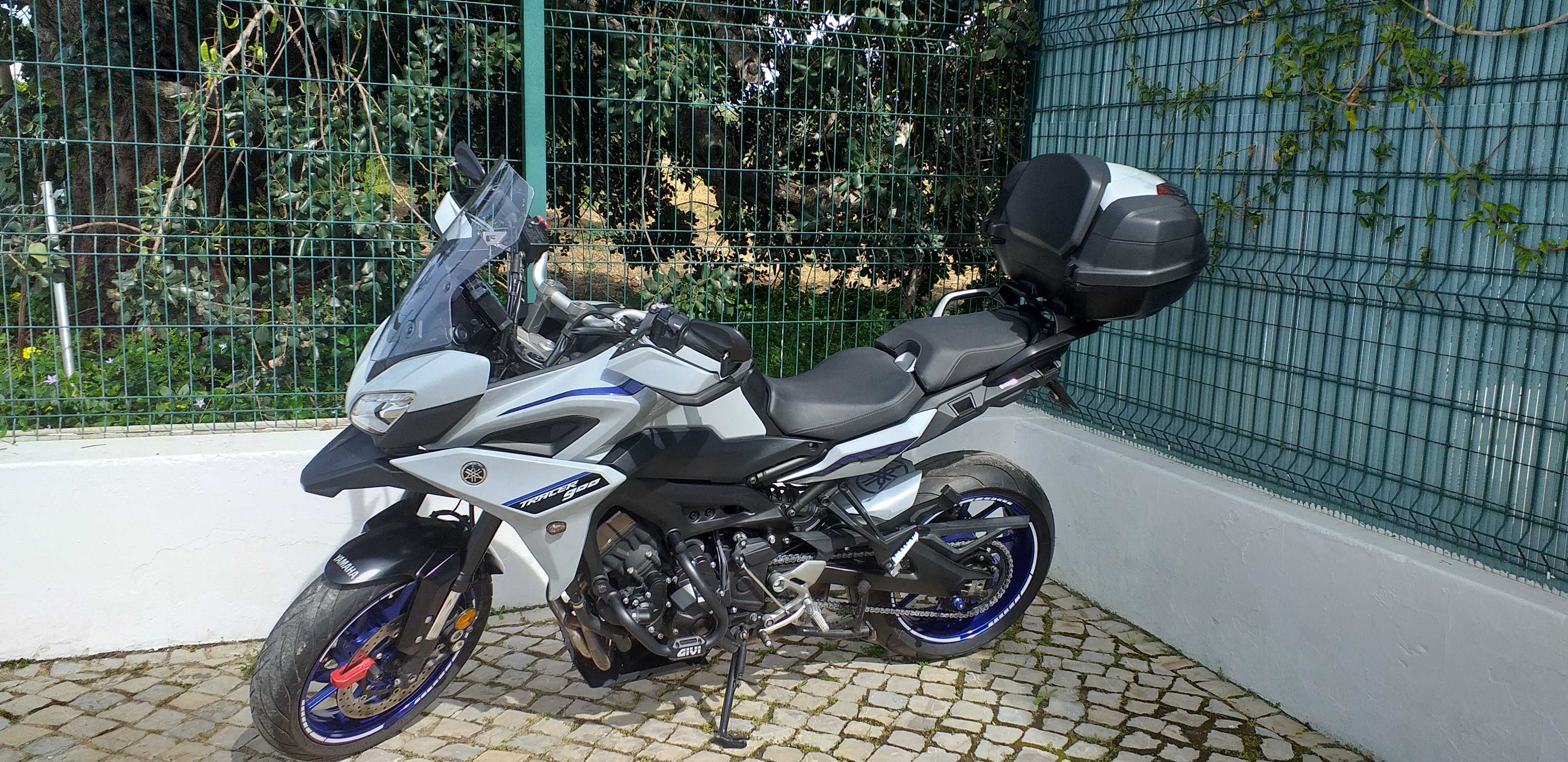 Tracer 900 muitos extras 3 malas apenas 8750km (modelo corrigido)