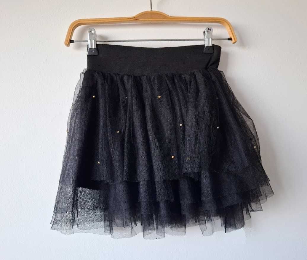 Saia preta em tule com bolinhas douradas / 6-8 anos