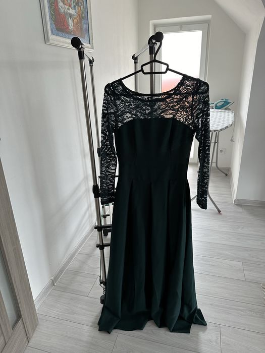 Сукня вечірня темно зелена