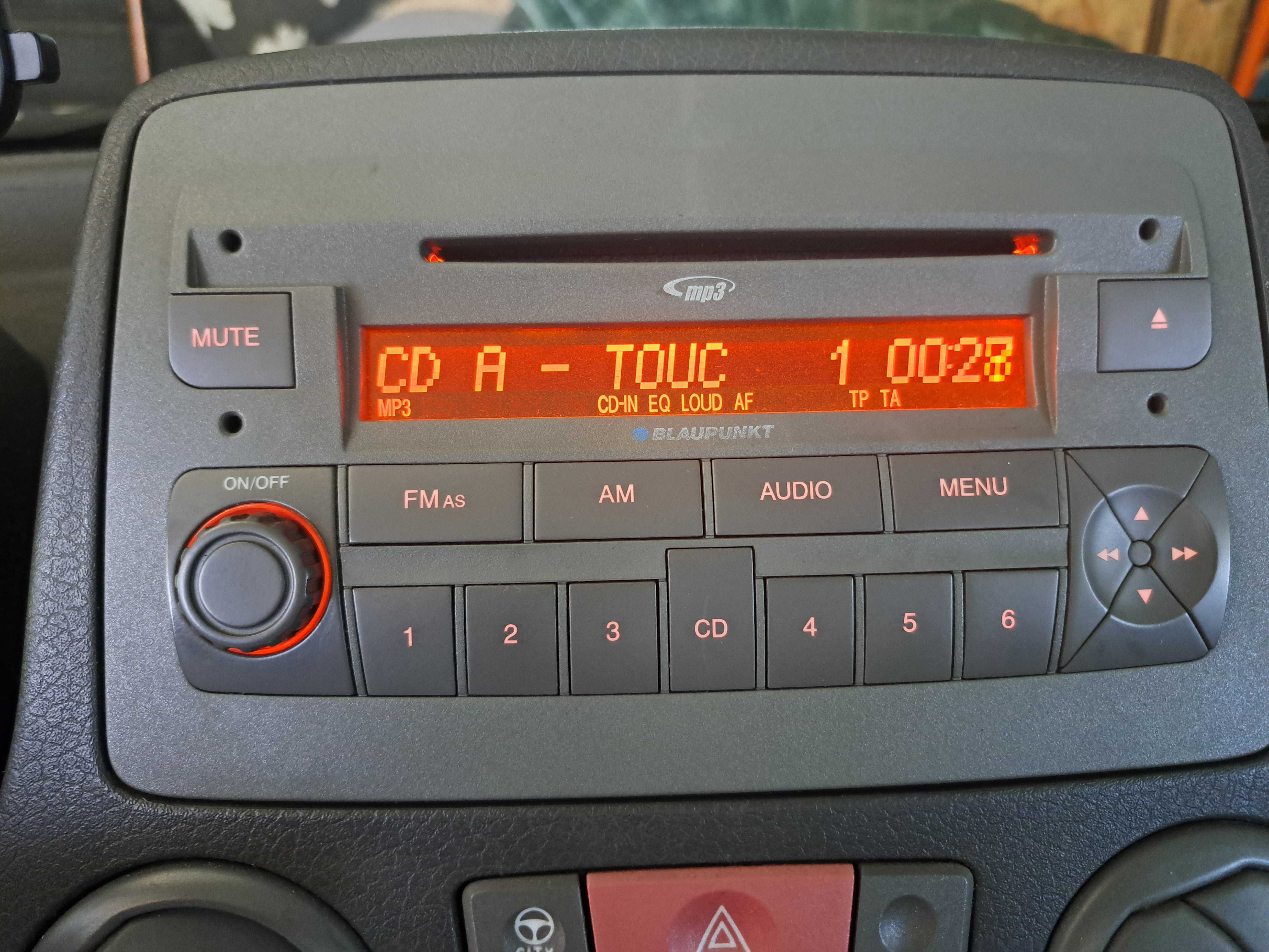 Radio Fabryczne Fiat Panda II Blaupunkt 169 Mp.3 ,booster,CD changer