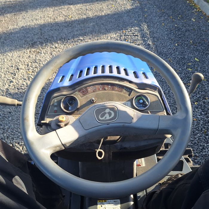 Traktor Iseki Tpc 153 4x4 yanmar Kubota mitsubishi