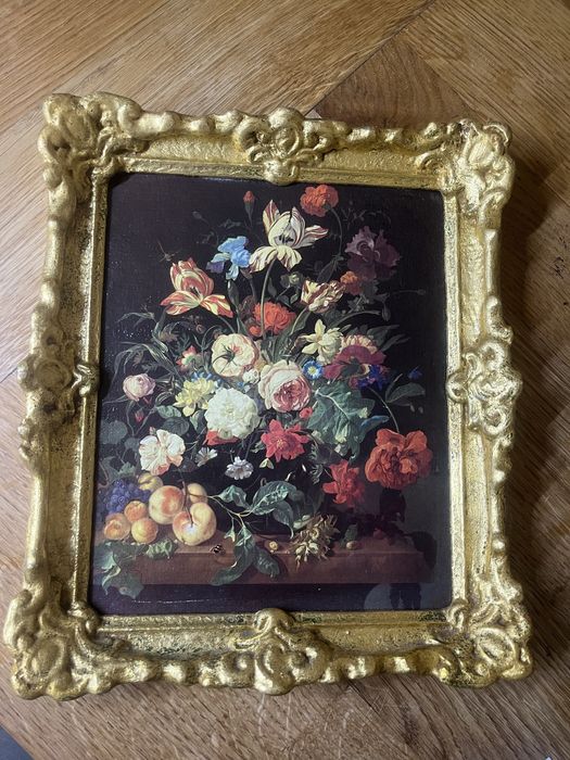 Obraz kwiaty w złotej ramie