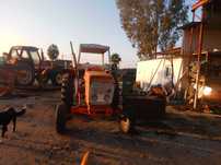 Vendo trator agrícola