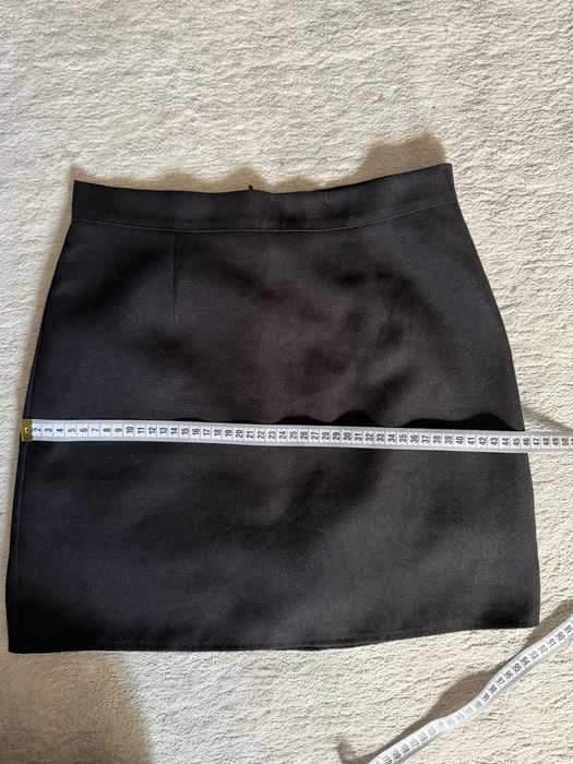 Чорна спідниця з шортами