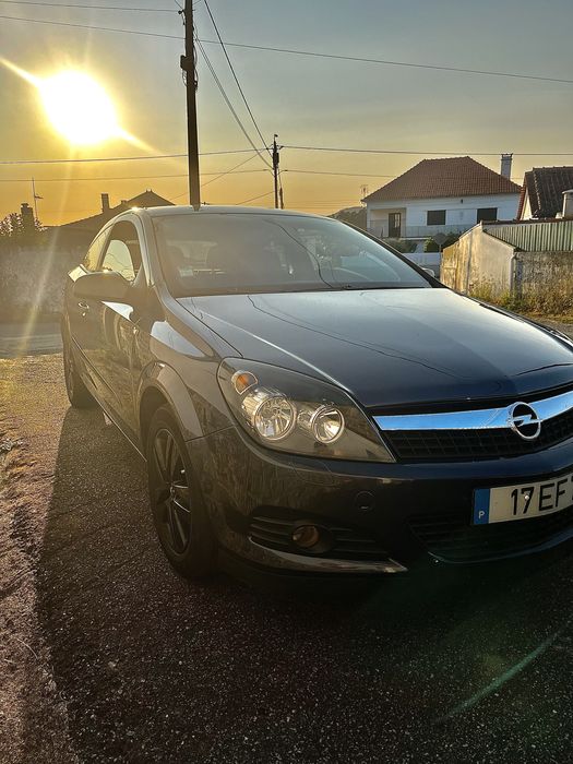 Opel Astra GTC 1.3 CDTi