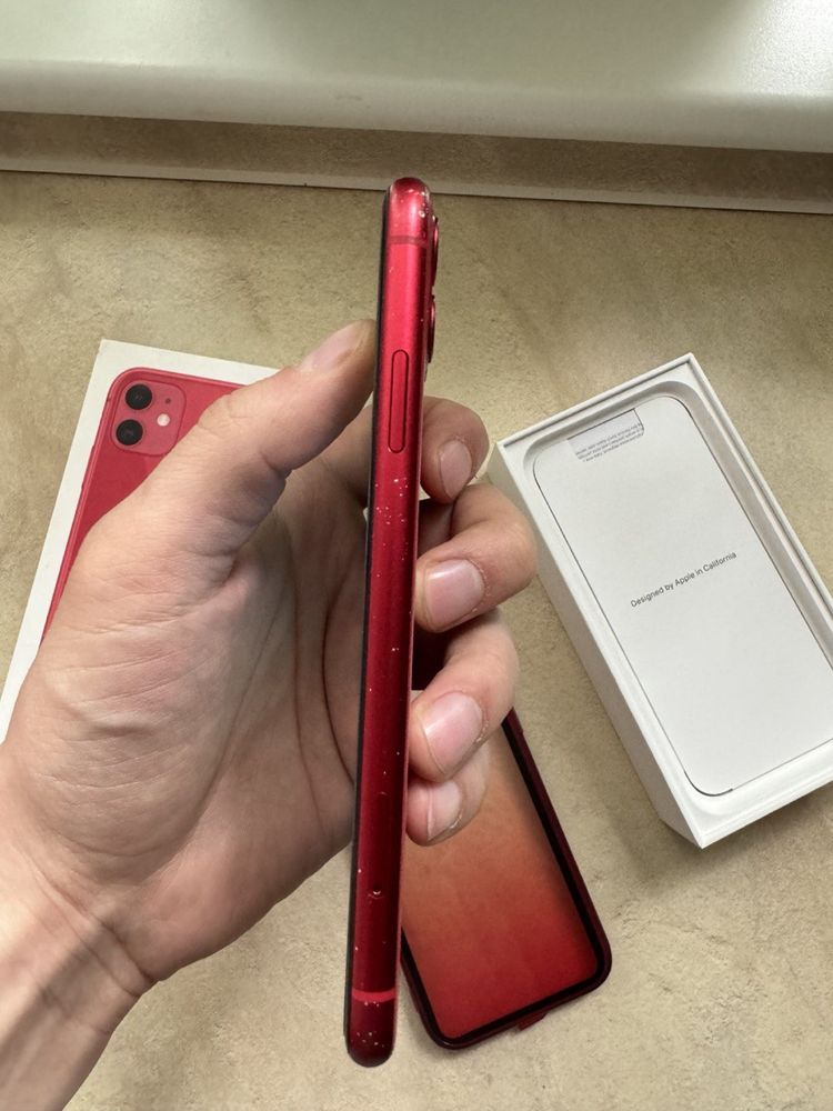 Iphone 128 gb Product RED