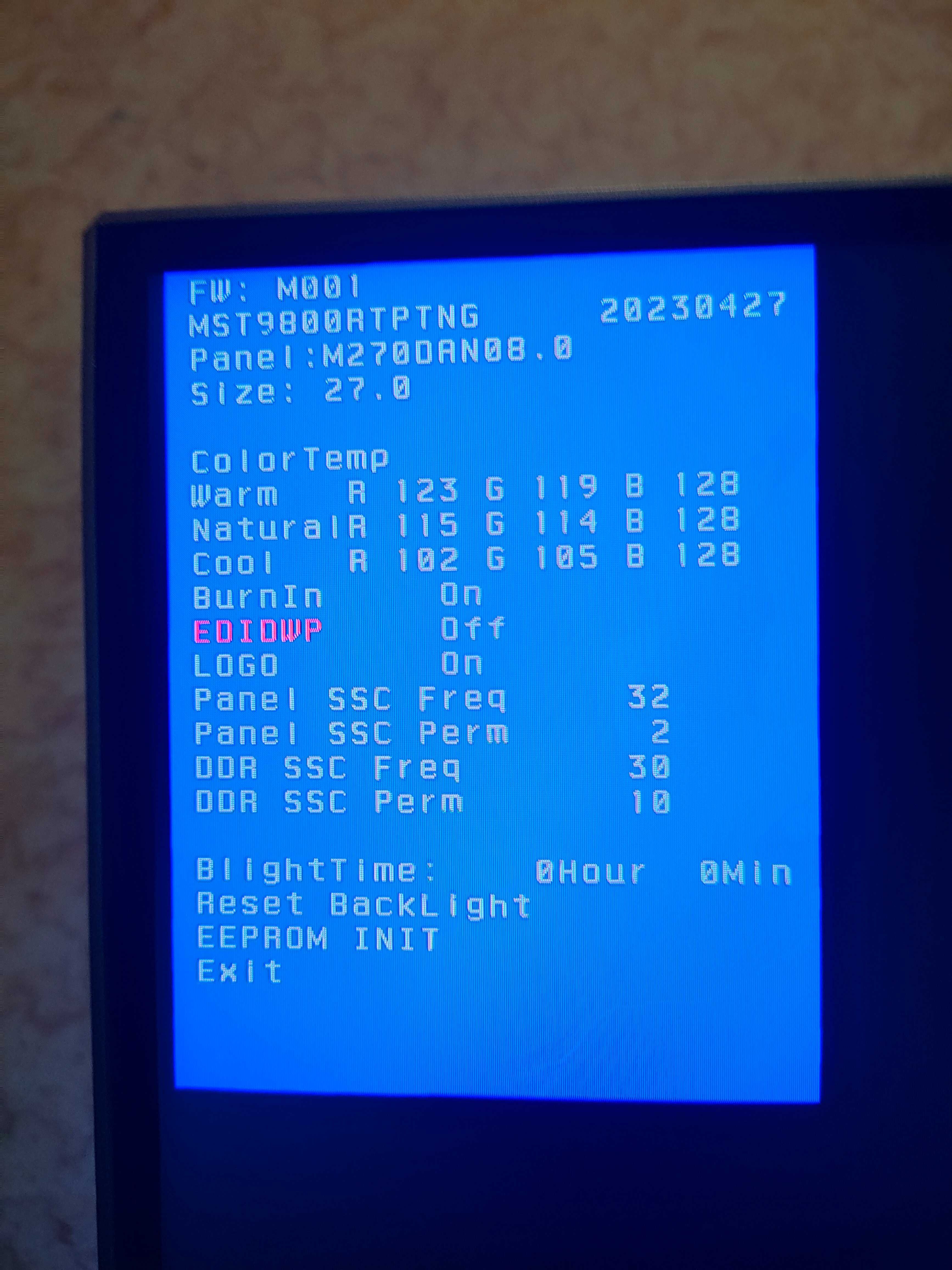 Продается игровой монитор Titan Army P27A6S