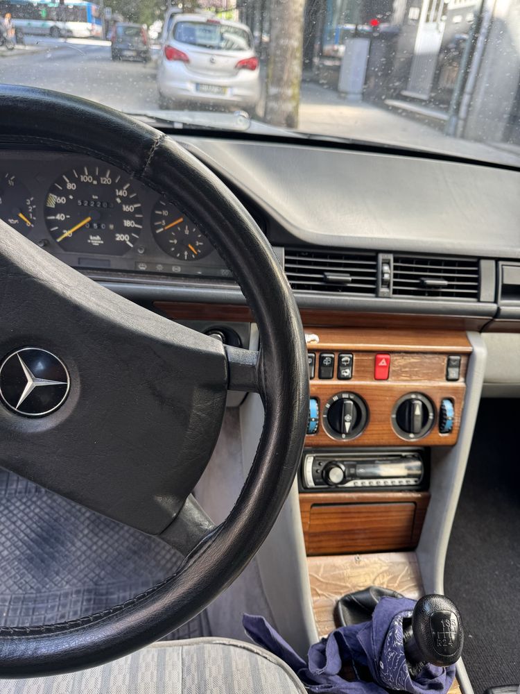 Mercedes w124 250td