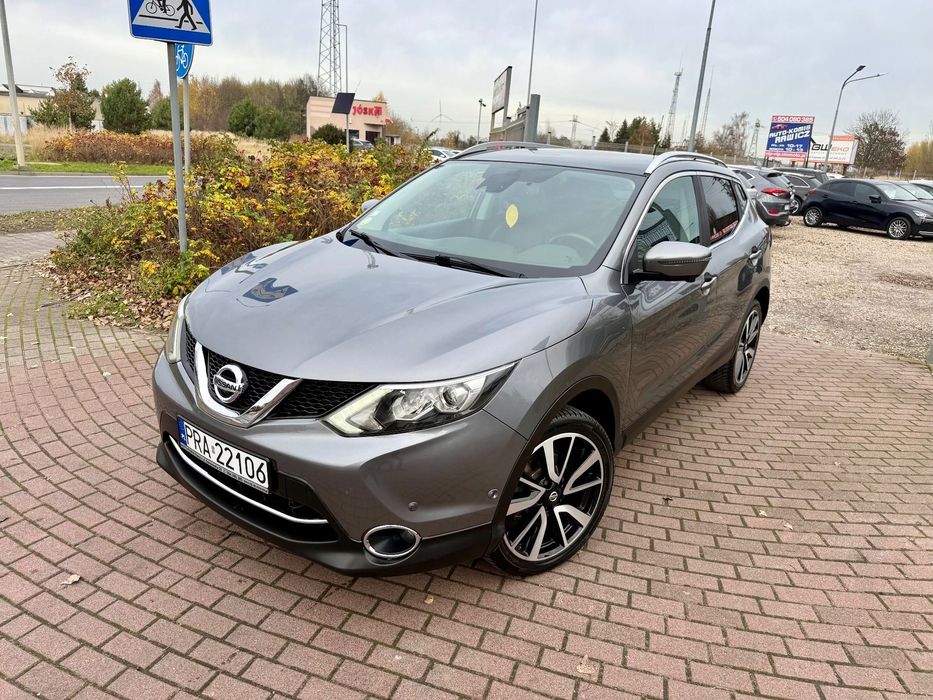 Nissan Qashqai 1.5Dci FULL LED Panorama dach NAVI Kamera 360