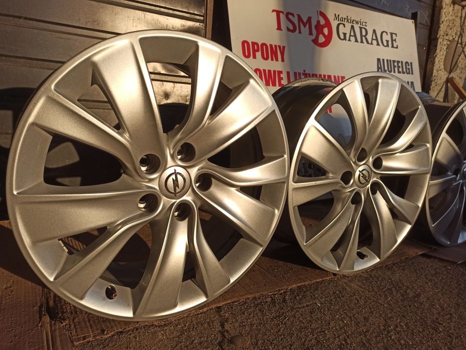 TSM Alufelgi 18" 5x115 Astra Zafira Chevrolet Insignia Chrysler Dodge