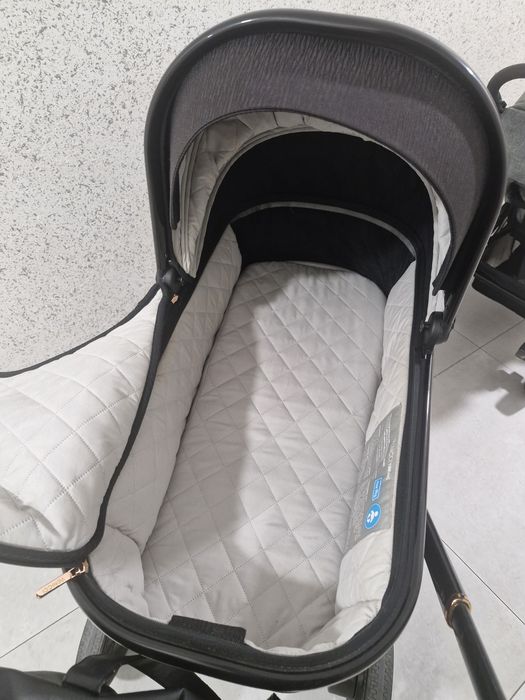 Wózek dzieciecy gondola i spacerówka