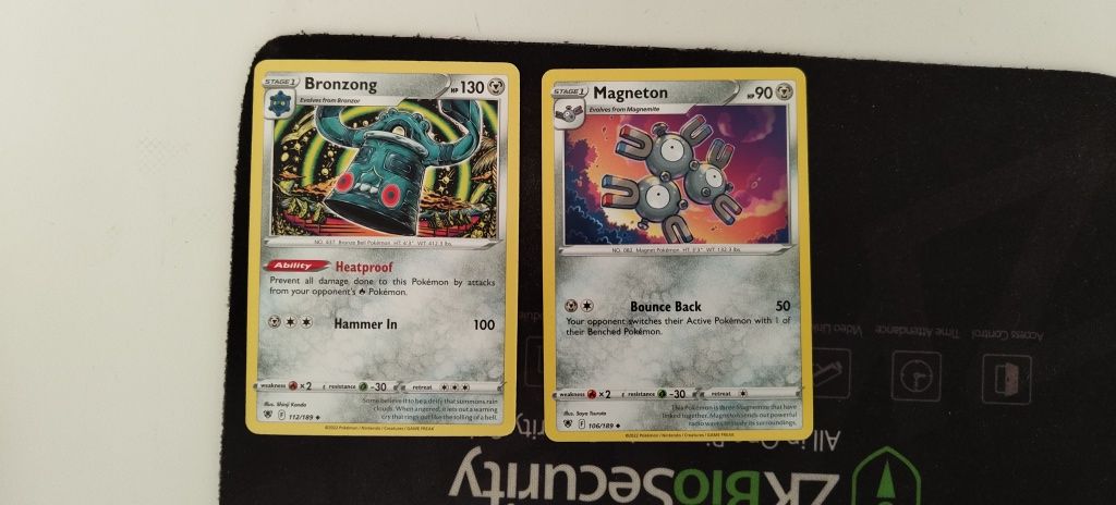 Cartas Pokémon bulk múltiplas eras