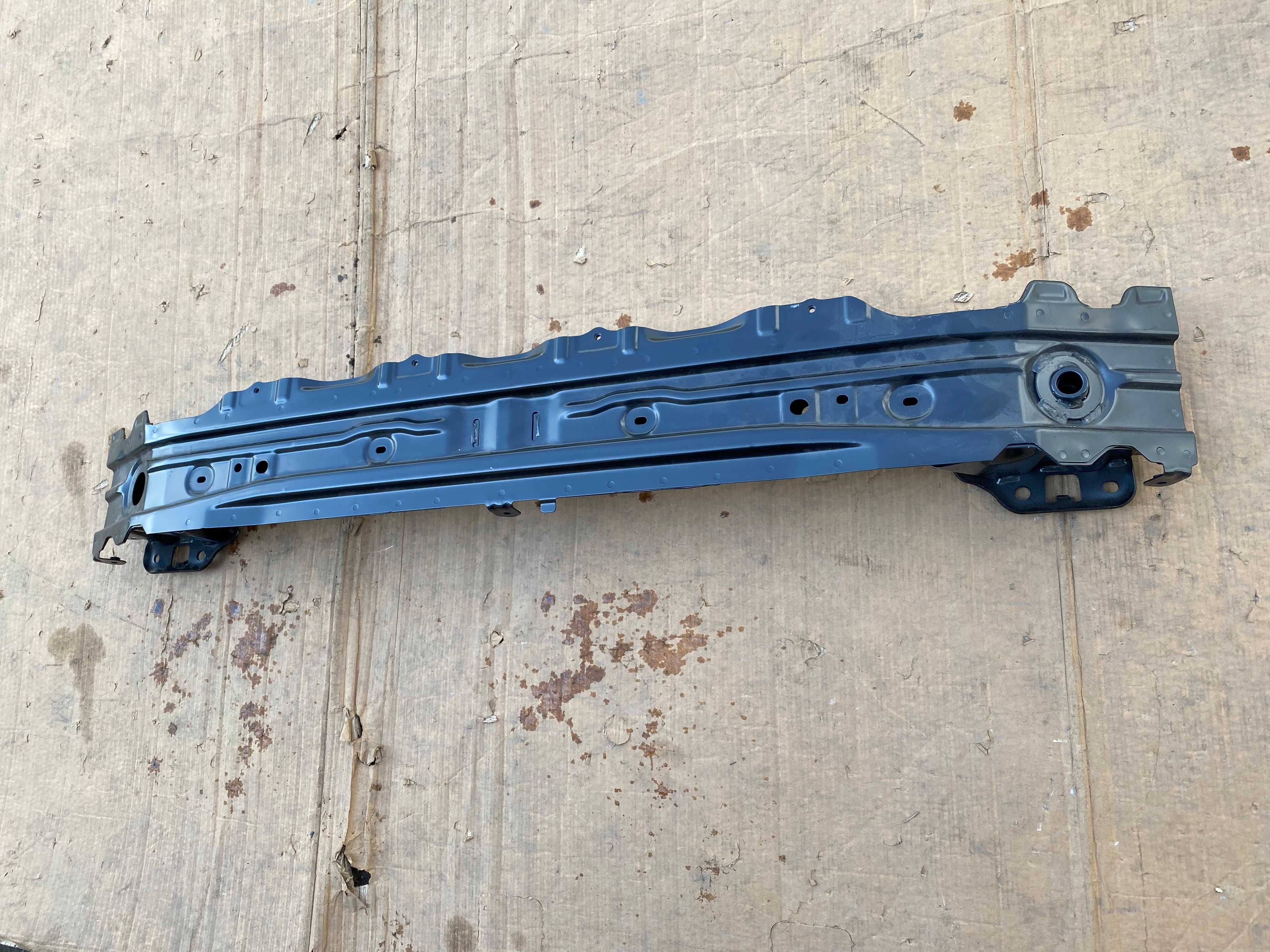 Підсилювач переднього бампера Subaru Forester 2013р- 57711SG0009P
