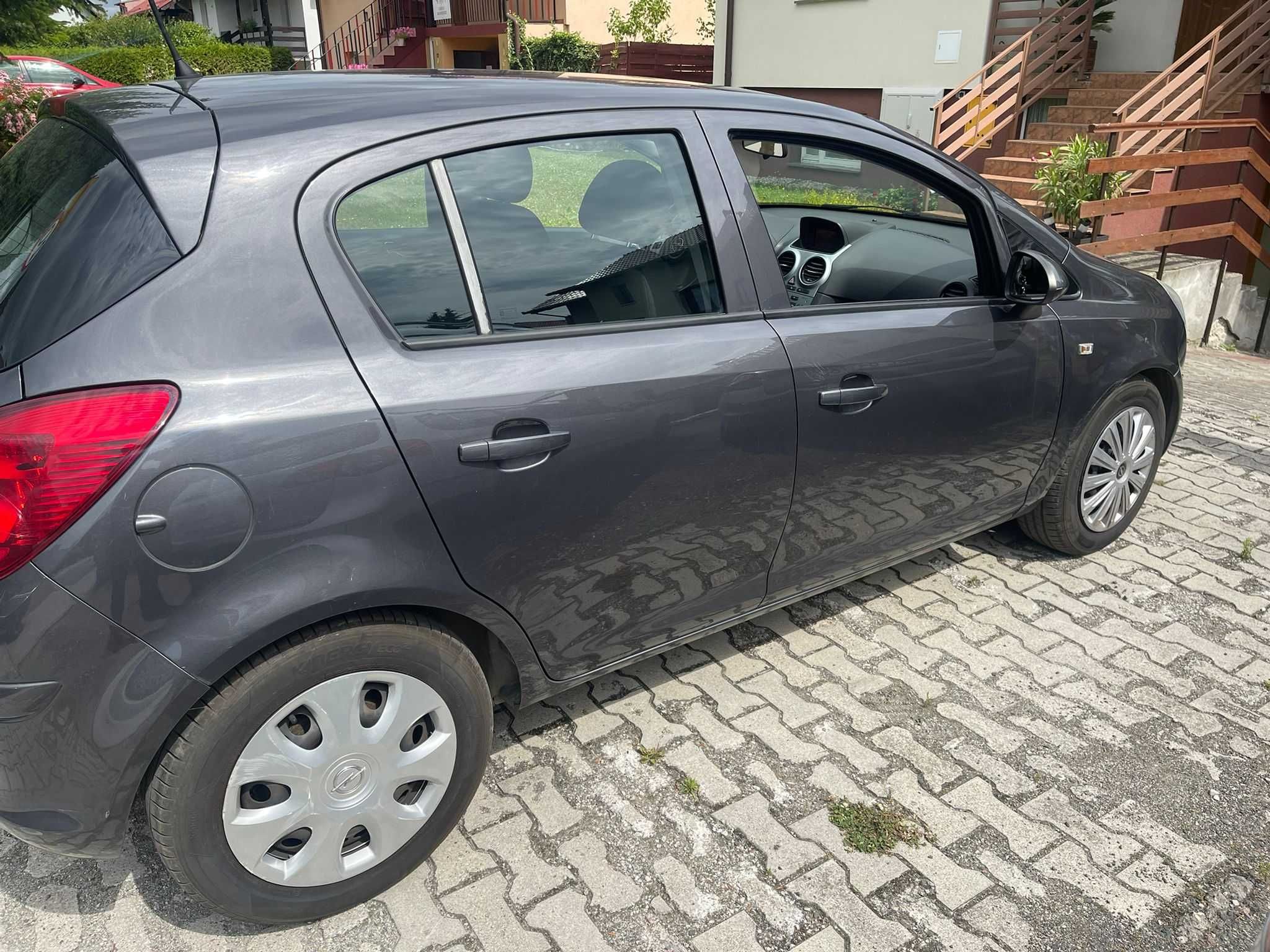 Opel Corsa 1.3 CDTI EcoTec 95KM, 2012 rok