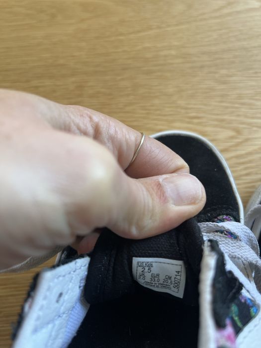 Vans trampki 33 czarne w kwiatki