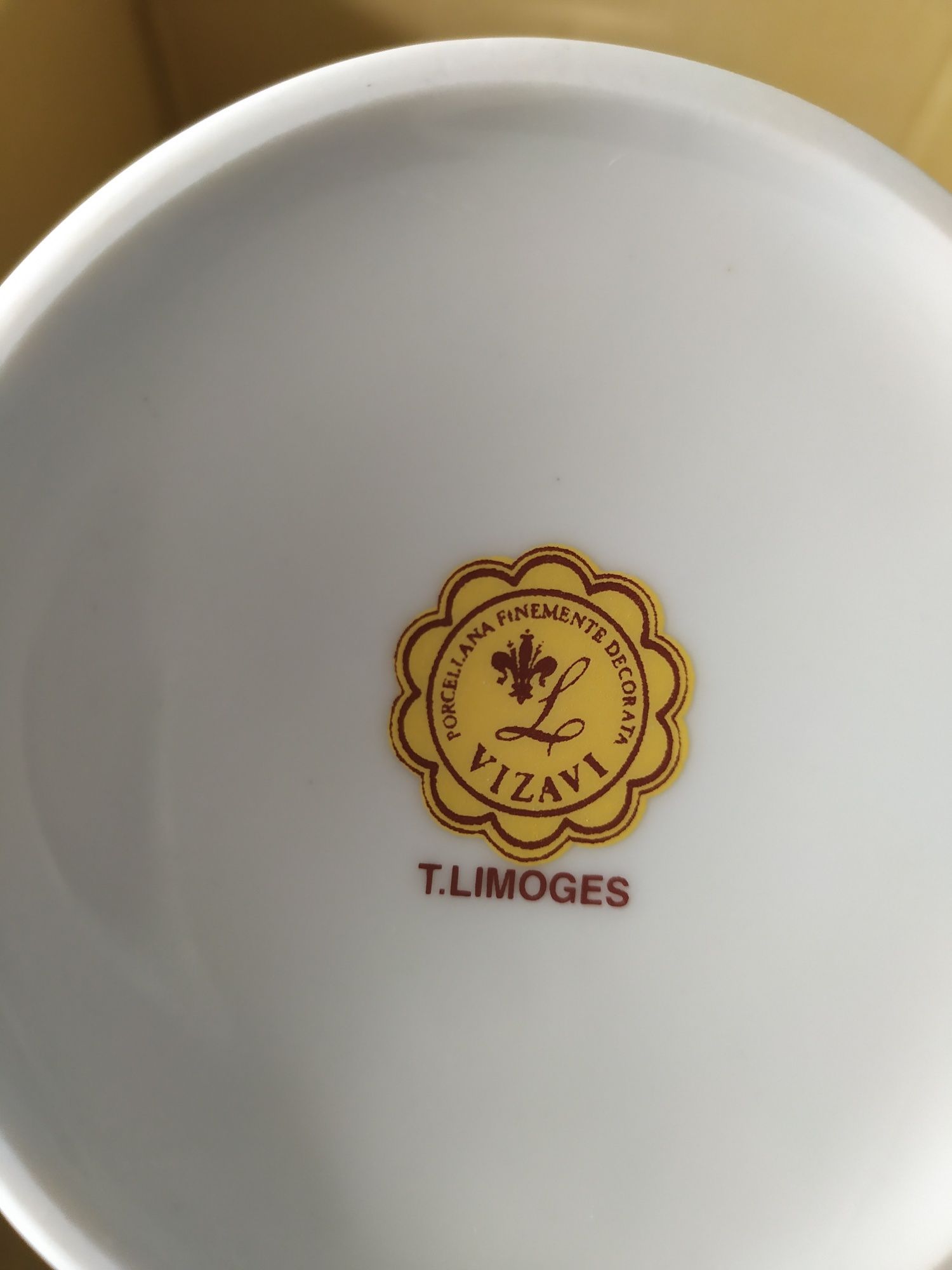 Conjunto prato e cafeteira em loiça de Limoges