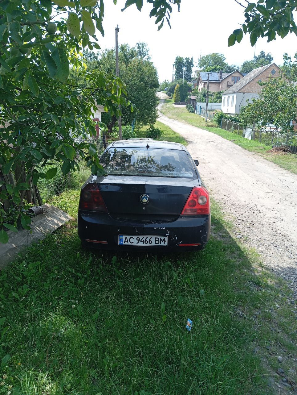 Автомобіль жілі.