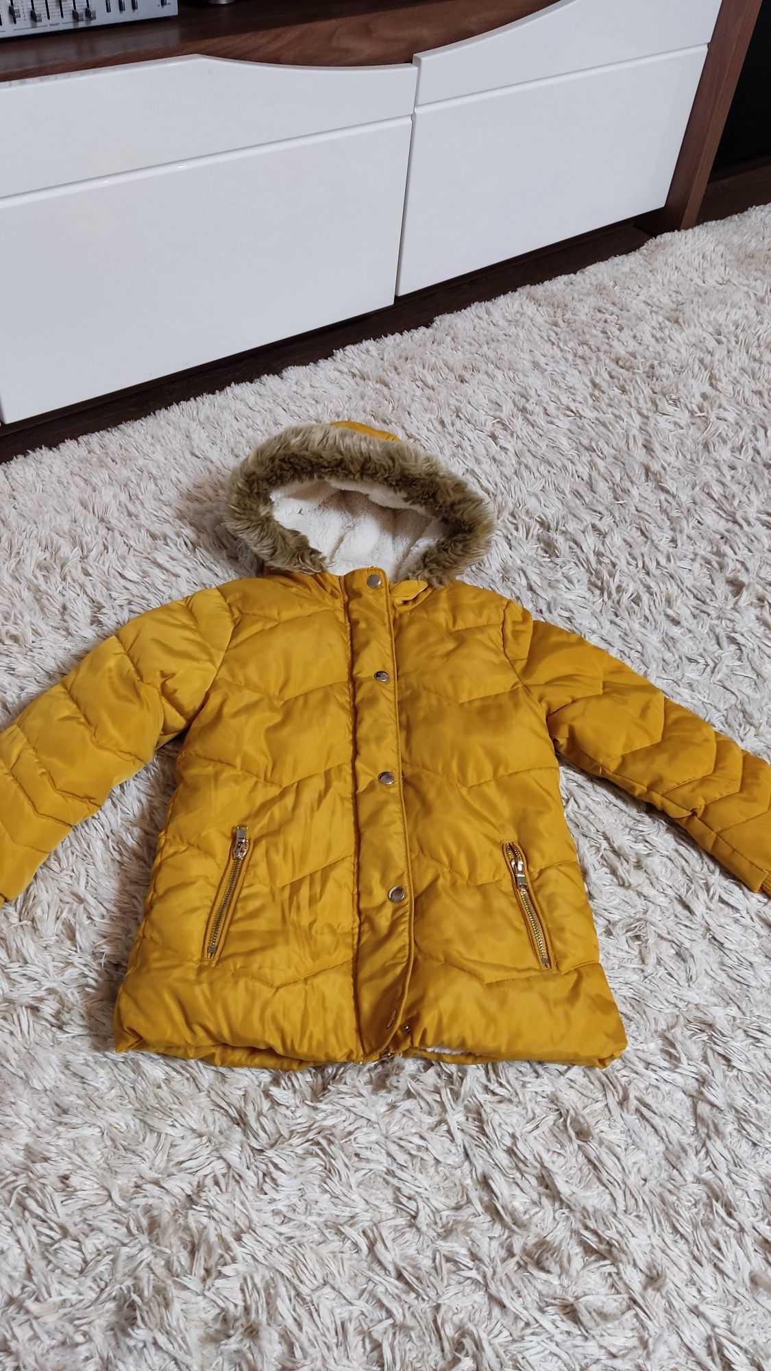 Parka Kurtka zimowa na misiu F&F r. 110/116