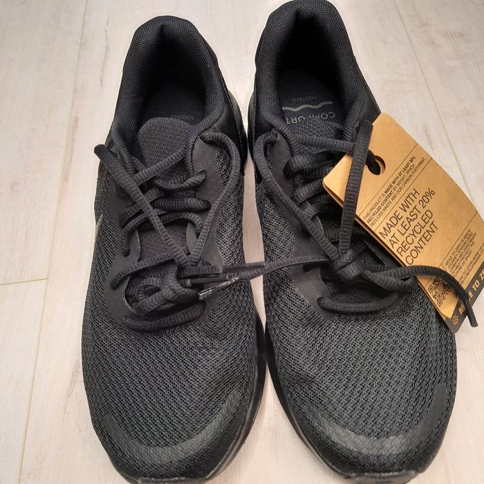 Кросівки Nike Revolution 7 Running Shoes Black FB2208-002