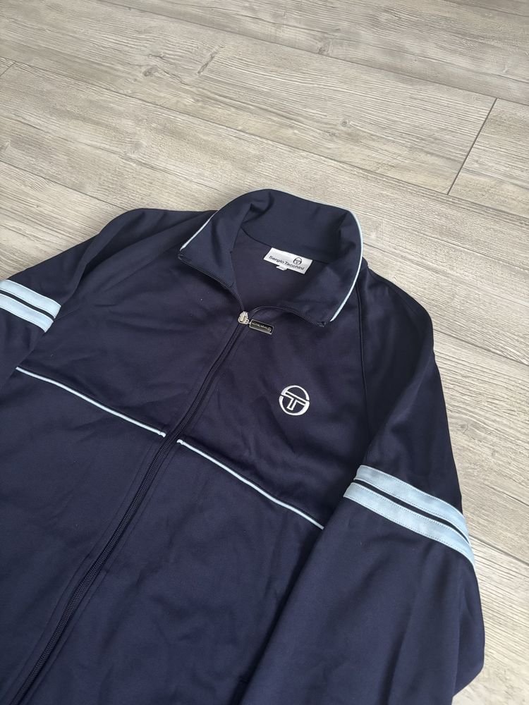 Олімпійка Sergio Tacchini