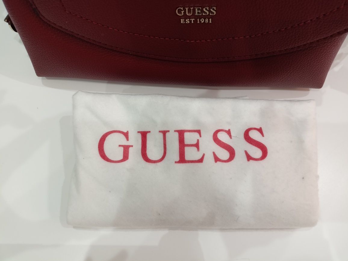 Torebka damska Guess