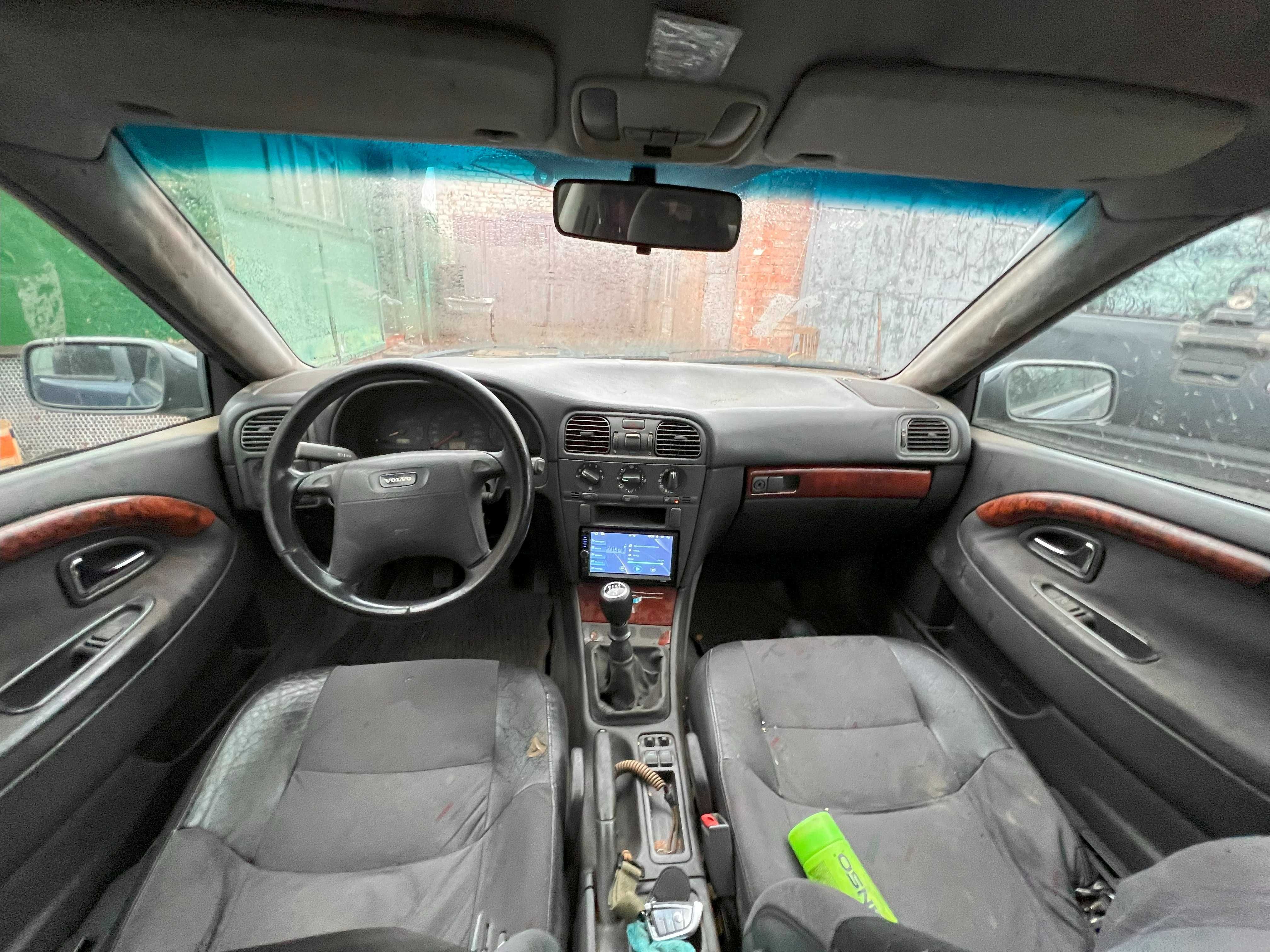 Volvo v40 1.9 TDI універсал 2000р срочно!