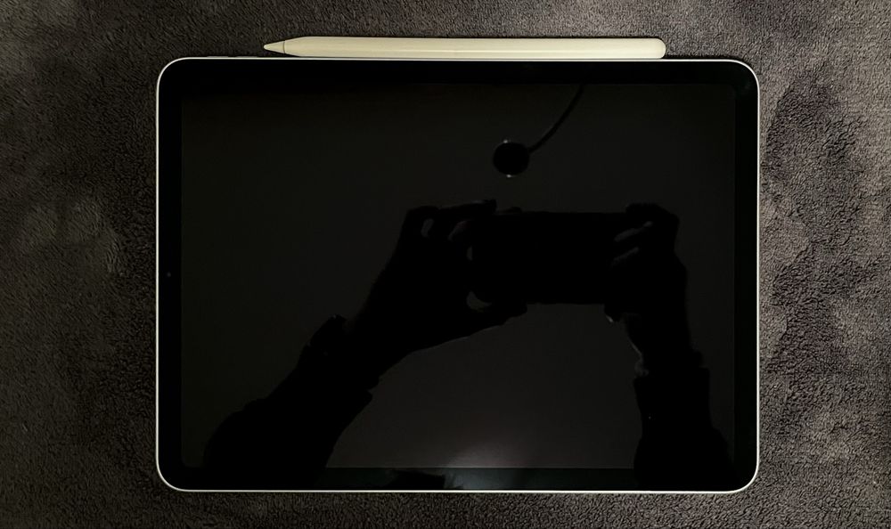 iPad Air 4. generacji 10,9” (64 GB, Wi-Fi) + Apple Pencil 2