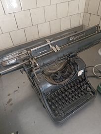 Maszyna do pisania zabytek