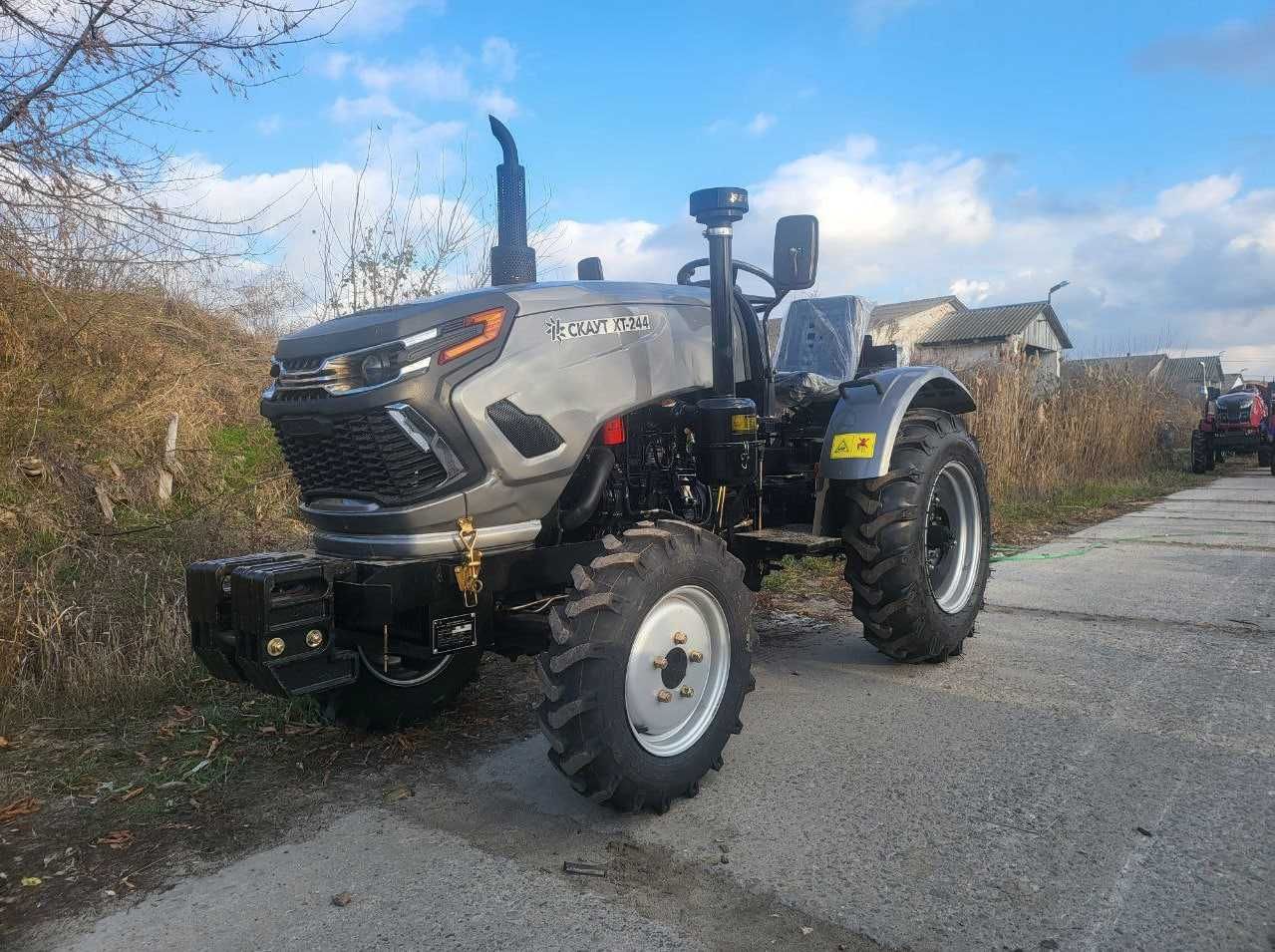 міні-трактор Scout XT 244 з редукторним мостом (3×1)