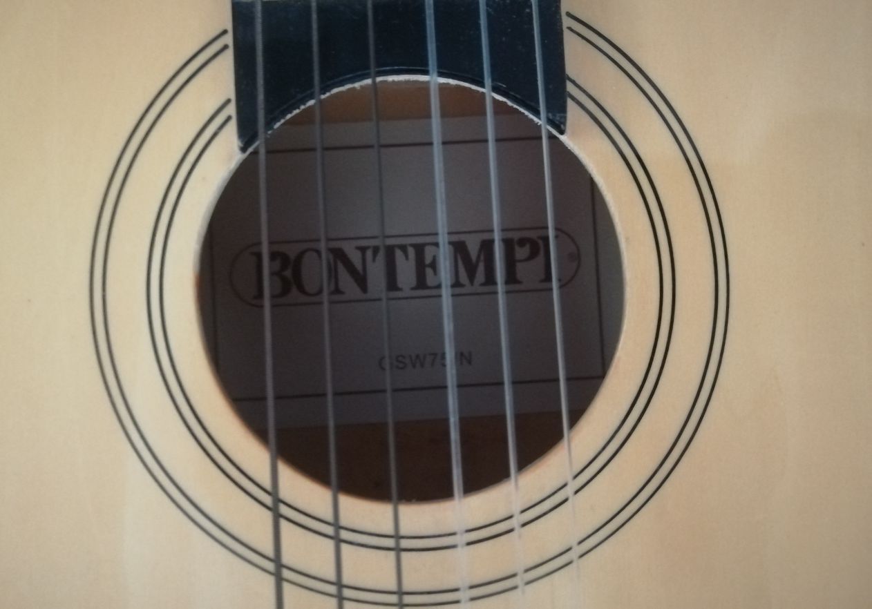 Guitarra clássica para criança