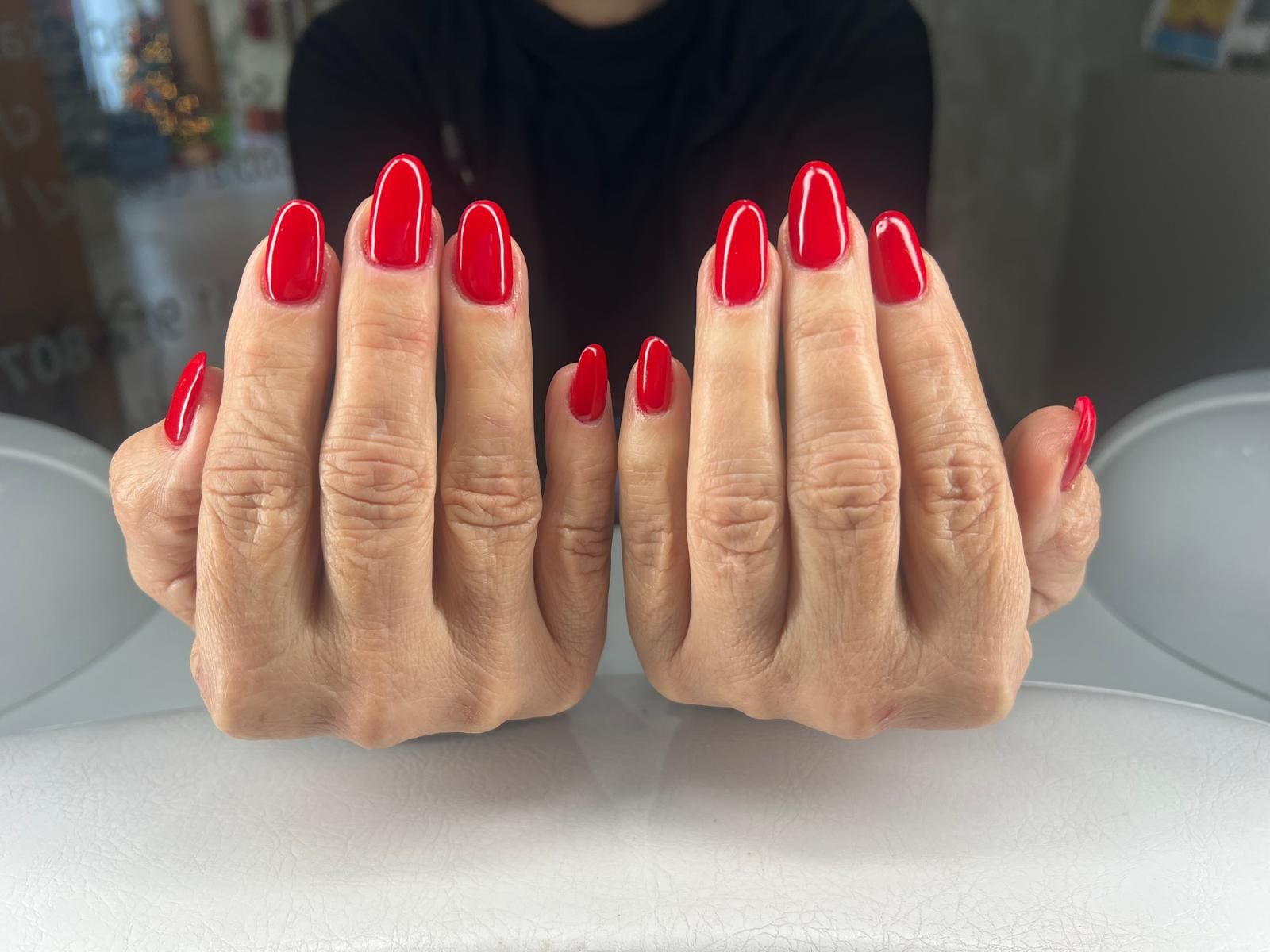 Unhas de gel e tratamentos de pele - Algés 15€