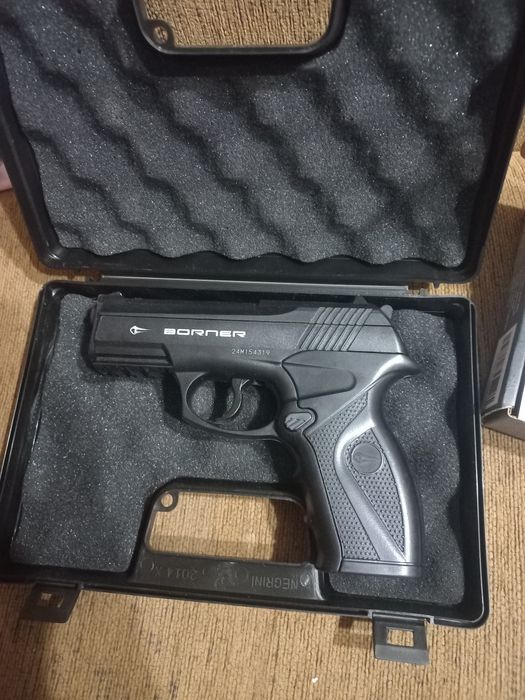 Pistola a Gás  , esfera de aço , 4.5mm