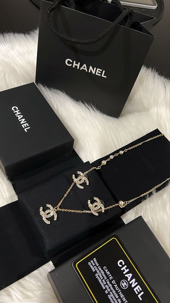 Chanel komplet biżuterii naszyjnik+kolczyki z opakowaniami nowy!!
