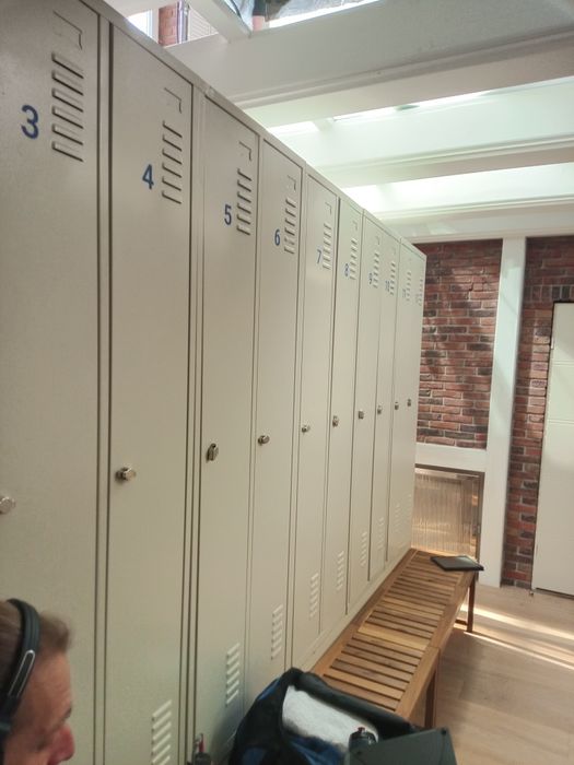 Szafki szatniowe BHP podwójne