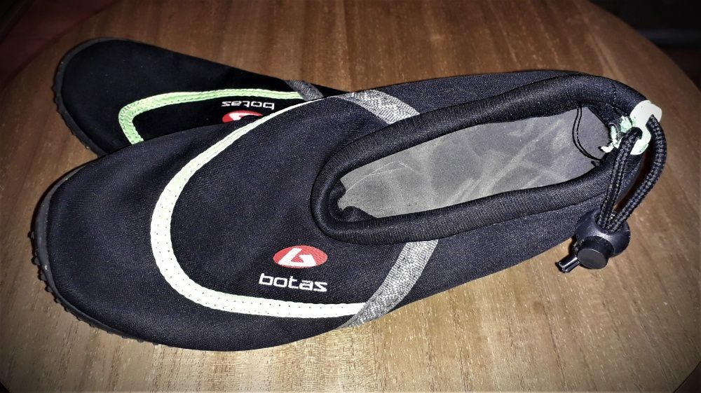 Dziecięce buty do wody