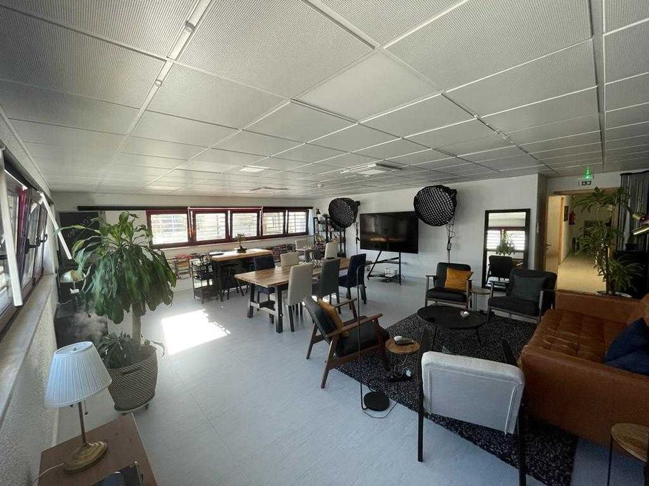 Espaço comercial / Escritório para arrendar