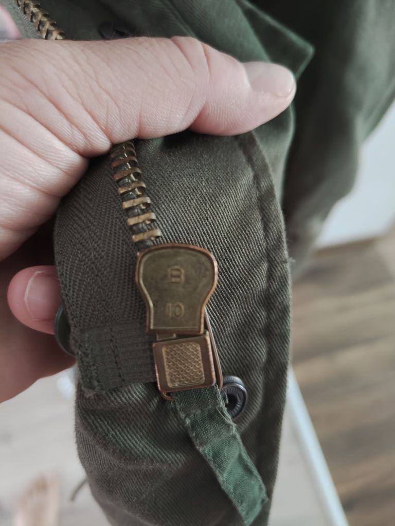 Kurka M 65 + flaga + apteczka
