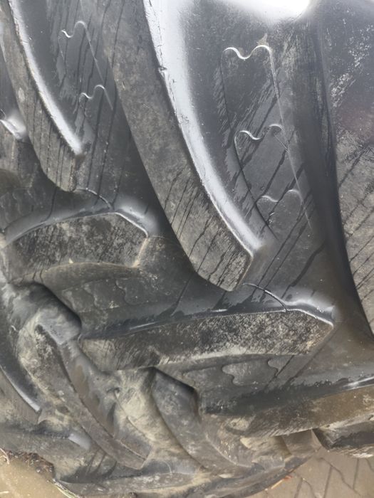 Opony rolnicze 650/65r42