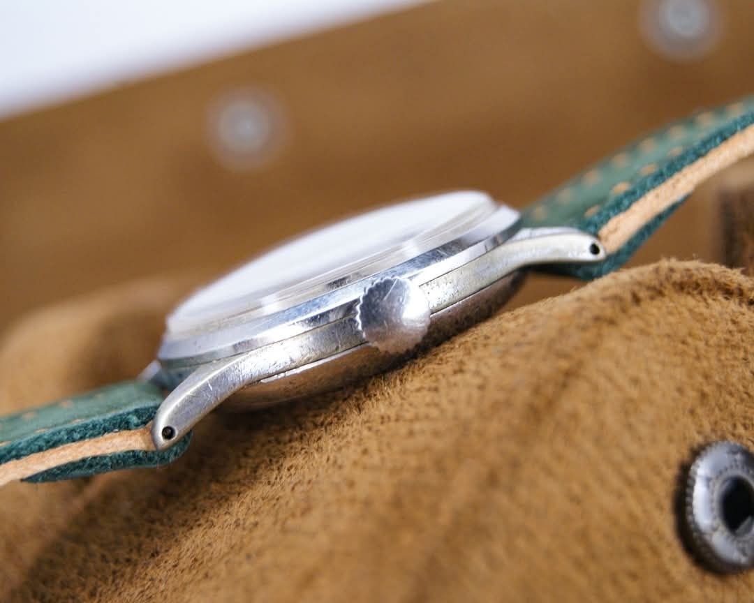 Omega RAF Royal Air Force WW2 Druga Wojna Światowa CK2292 33mm 1939