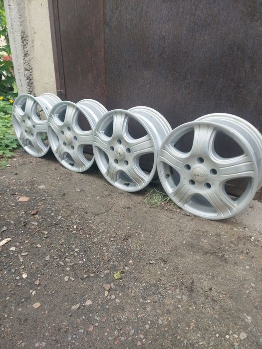 Титанові диски на Volkswagen Amarok, T5-T6 розболтовка 5/120 ET50