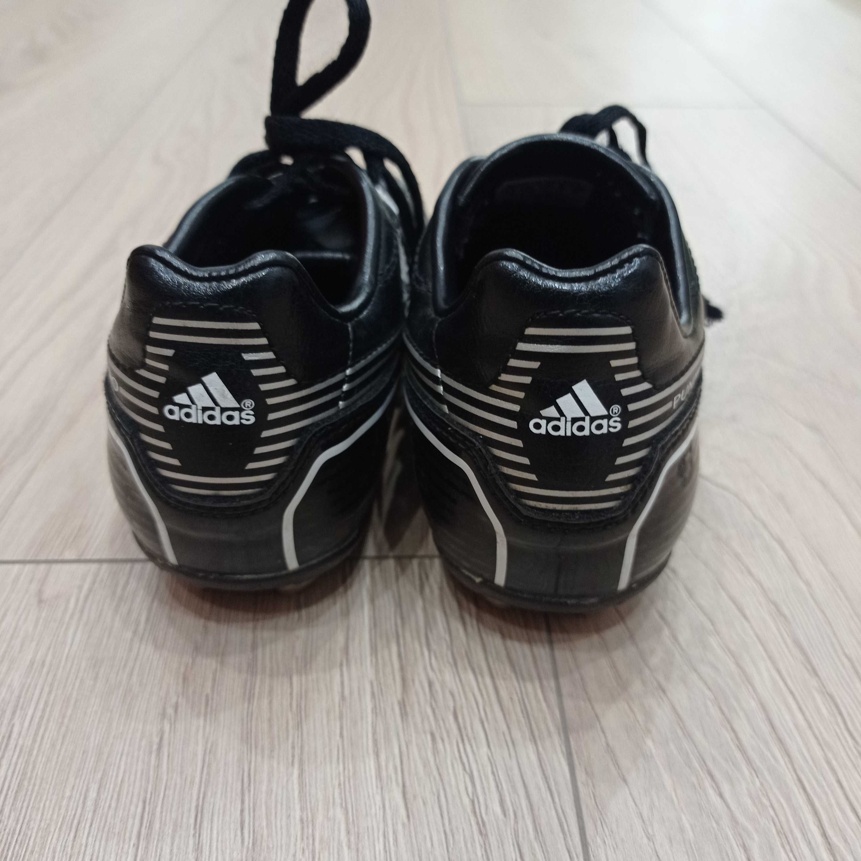 Korki Adidas r. 31 czarne