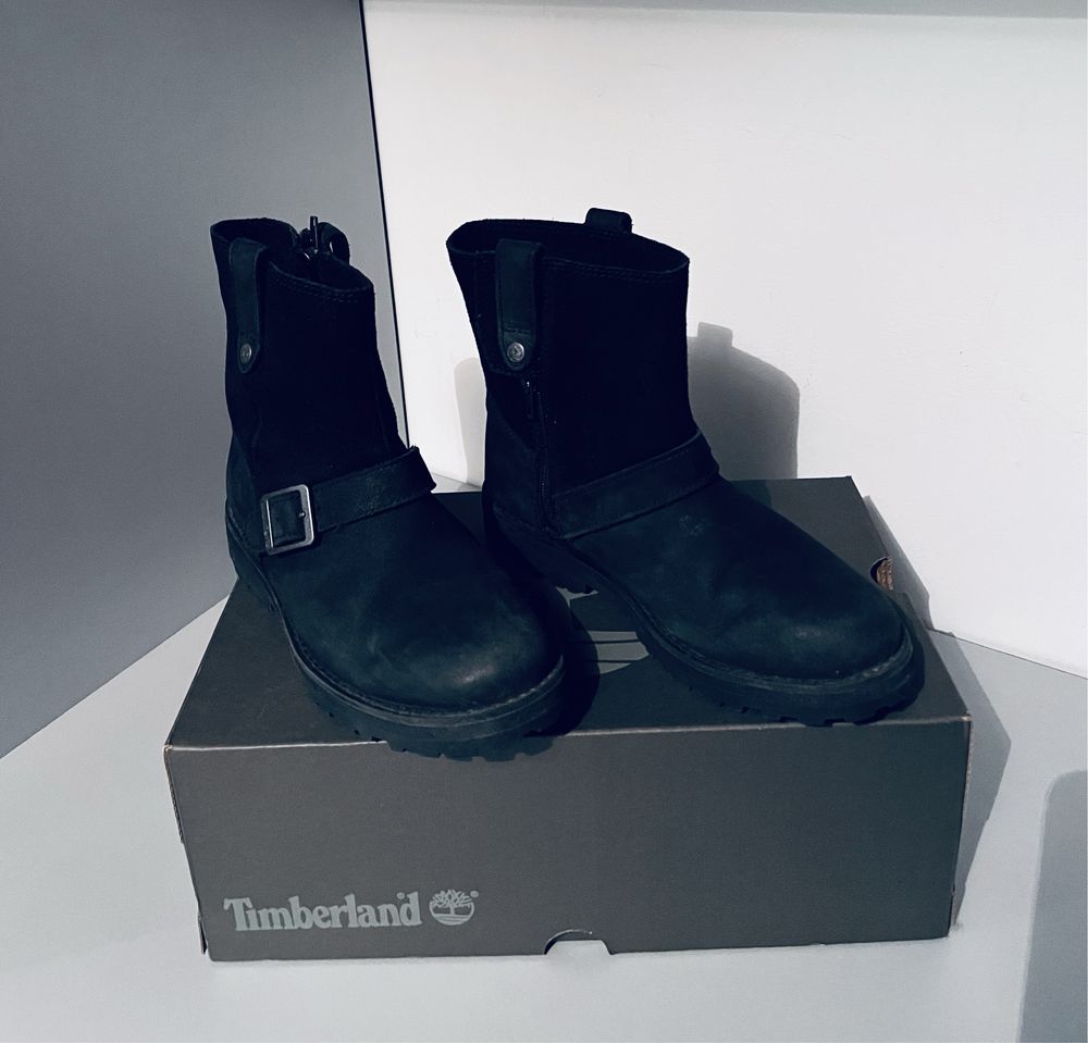 Продам чоботи на дівчинку TIMBERLAND 600 грн.!