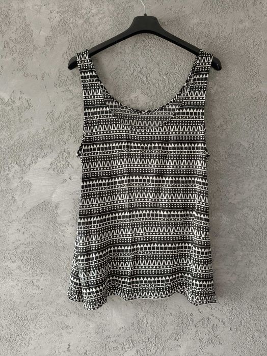 Wyprzedaż! Lekka zwiewna bluzka, aztek, M