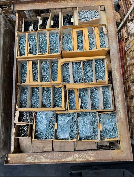 Śruby, nakrętki podkładki duży pakiet