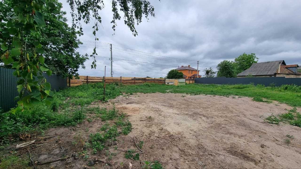 Белогородка участок 48 соток (24+24) возле р. Ирпень и Леса.