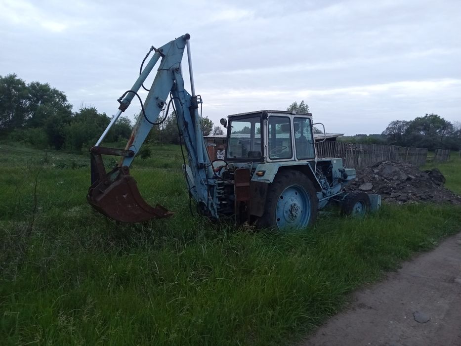 Екскаватор ЮМЗ ЕО 2621