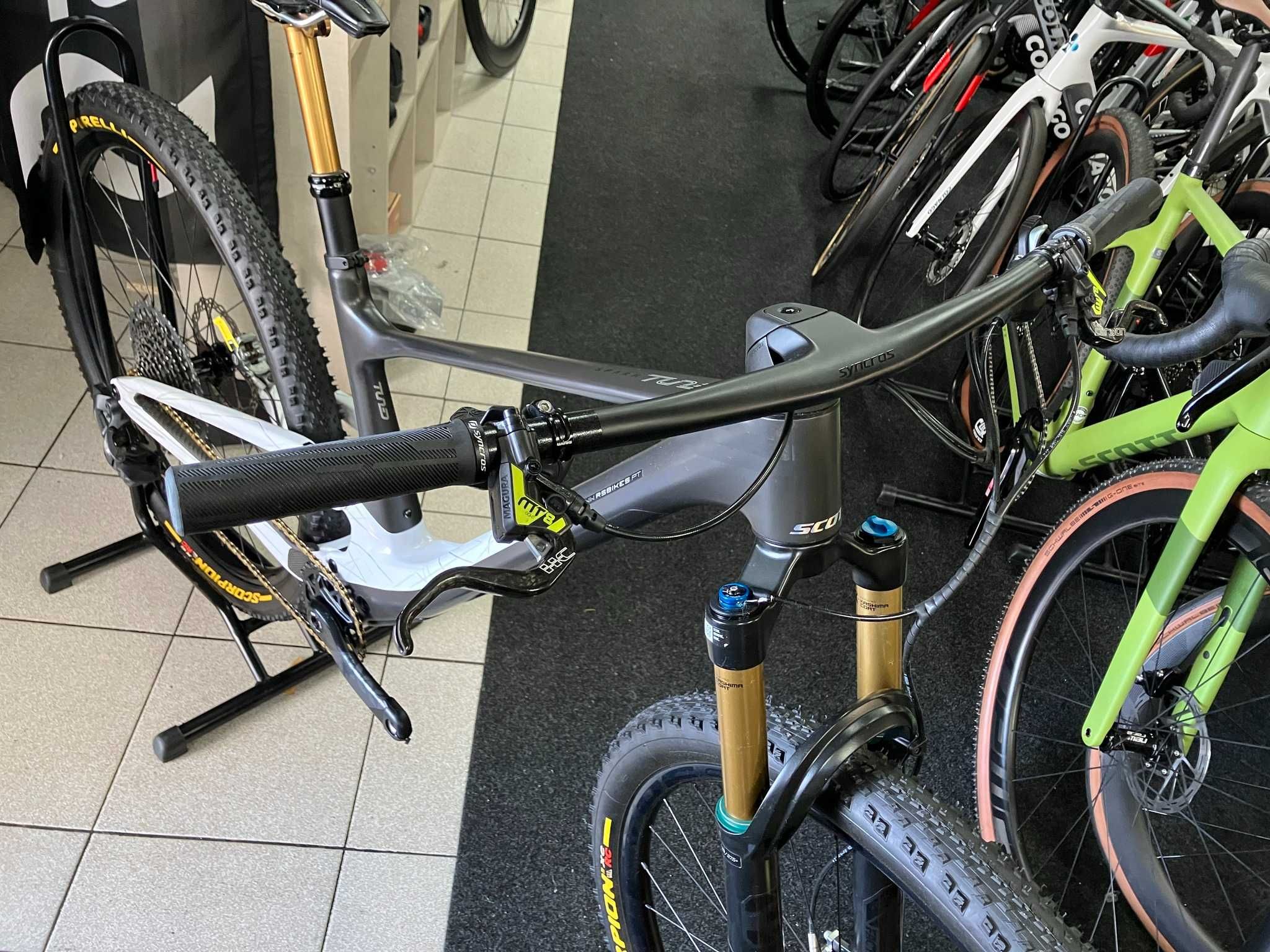 SCOTT SPARK TUNED