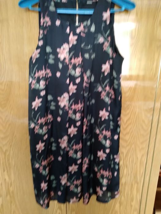 Suknia letnia wzór kwiatowy